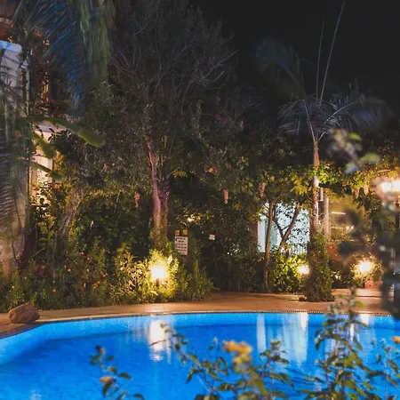 Apart-hotel Dionyssos Village *